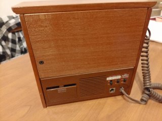 Telefono vintage stile pianoforte in legno anni 70
