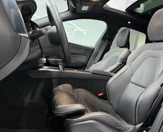 Volvo XC60 2022
