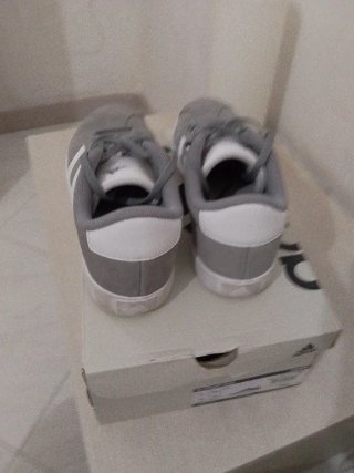 Scarpe Adidas VL Court 3.0 K Grigie Taglia 36