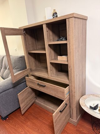 Vitrina baja Arezzo Roble