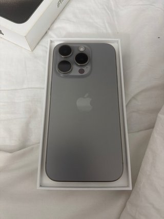iPhone 15 Pro Negro/Gris