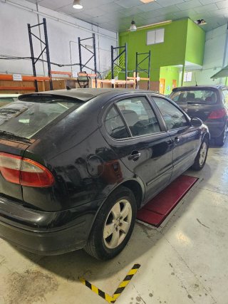 SEAT Leon 2004