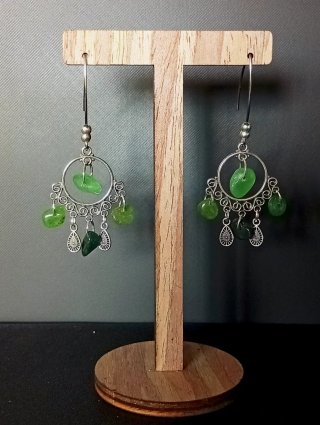 Pendientes de piedras naturales verdes