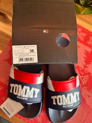 Chanclas Tommy Hilfiger Azul y Rojo