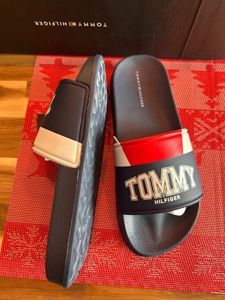 Chanclas Tommy Hilfiger Azul y Rojo