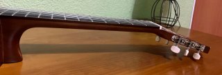 Guitarra Yamaha con funda de regalo