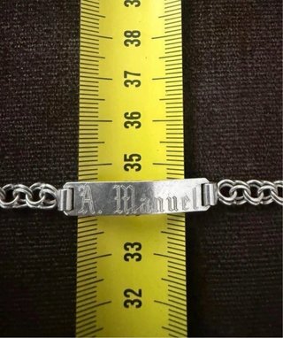 Pulsera de plata con placa grabada Manuel