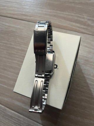 Reloj Casio LTP-B150D-7BEF Plata