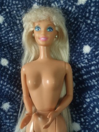 Barbie anni '90 + 2 outfit e scarpe