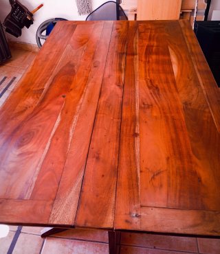 Mesa antigua plegable de madera de cedro (posiblem