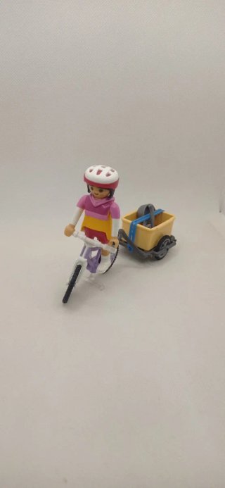 Playmobil Muñeca Bicicleta y Remolque