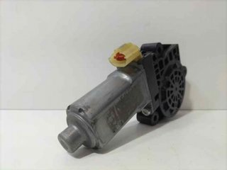 MOTOR ELEVALUNAS DELANTERO IZQUIERDO 824502E000 8
