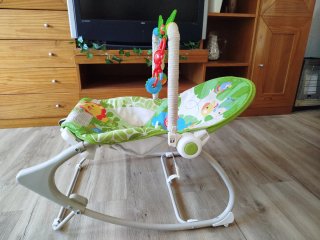 Hamaca vibratoria para bebé Fisher Price