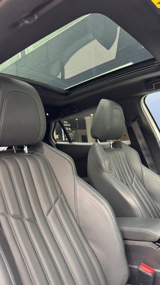 Peugeot e-2008 2022
