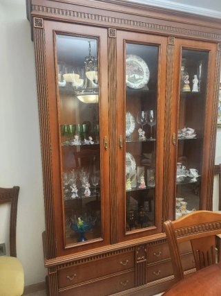 Vitrina Aparador Madera y Cristal