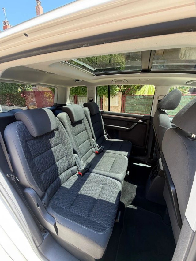 Volkswagen Touran 2010