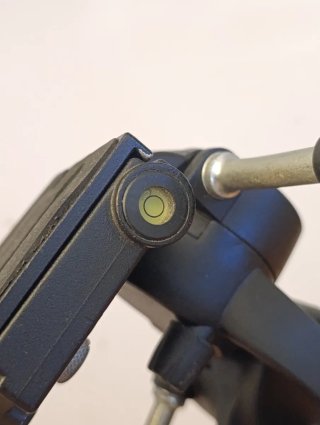 Trípode Manfrotto 055PRO y cabezal 808RC4