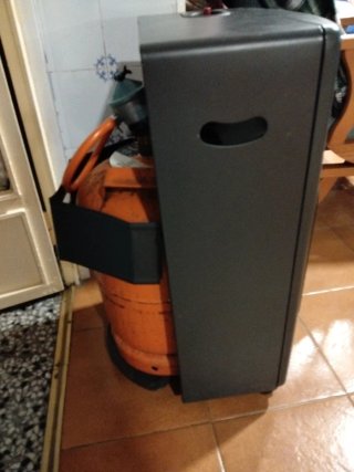 Estufa de butano semi nueva