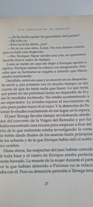 Libro Sin Identidad El Origen - (Serie Antena 3)
