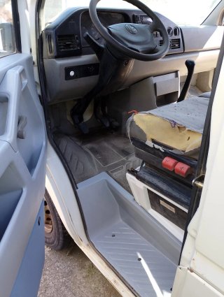 Volkswagen LT35 2004