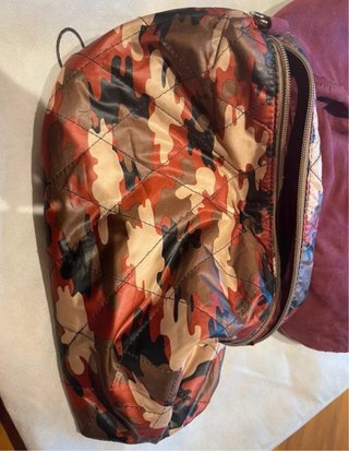 Bolso 3 en 1 de Cristian Lay Burdeos camuflaje