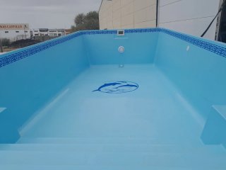 Piscinas de poliéster