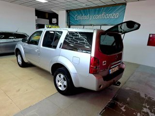 NISSAN PATHFINDER 4X4