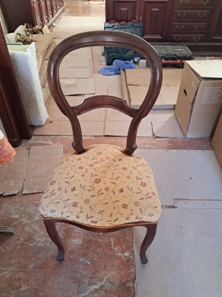 5 Sillas de Madera Florales el precio es por silla
