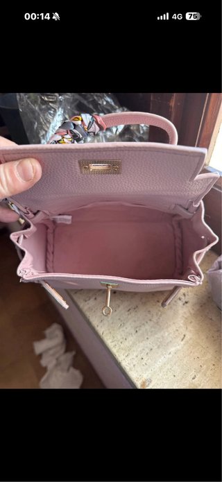 Borsetta rosa capiente morbida nuova