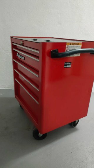 Caja de herramientas Snap-on roja