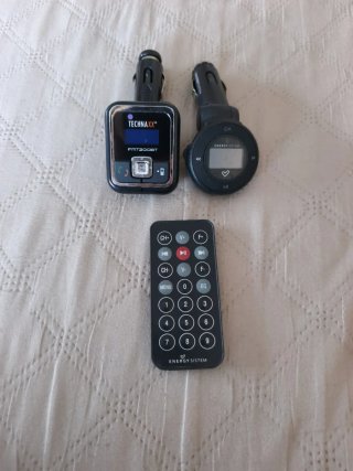 Transmisor FM Technaxx FMT200BT Bluetooth