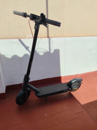 Monopatín Eléctrico Xiaomi 4 Pro (2ª Gen)