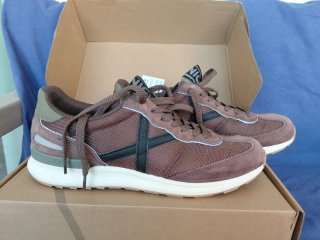 Zapatillas Munich Marrones y Verdes