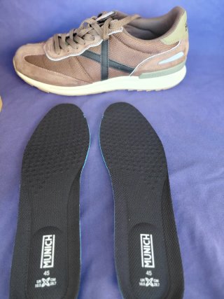 Zapatillas Munich Marrones y Verdes