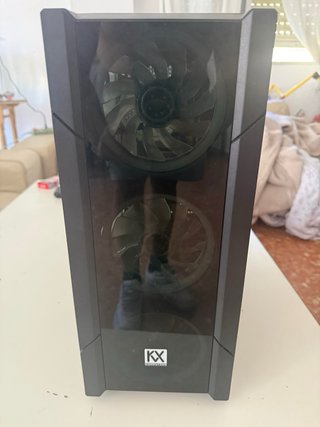 PC Gaming totalmente nuevo usado unas 30horas