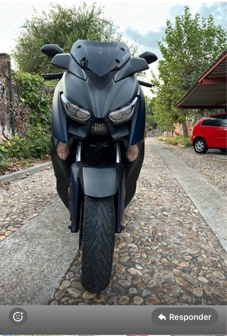 Yamaha XMAX 400 Azul/Negro