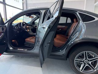 ‼️Mercedes-Benz GLC Coupé 300DE AMG MUY EQUIPADO‼️