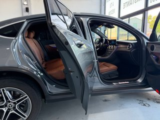 ‼️Mercedes-Benz GLC Coupé 300DE AMG MUY EQUIPADO‼️