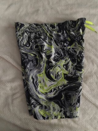 Bañador Under Armour Niño Negro y Verde