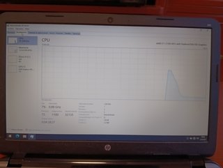 PORTATIL HP 15,6" CON SSD + WINDOWS 10 + MALETÍN