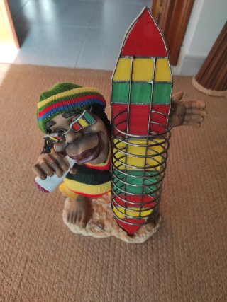 Figura Bob Marley con soporte