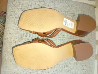 Sandalias tacón Primark marrones