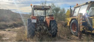 Remolque y tractor Barreiros 70/70