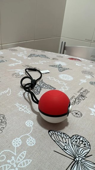 Poké Ball Plus Nintendo