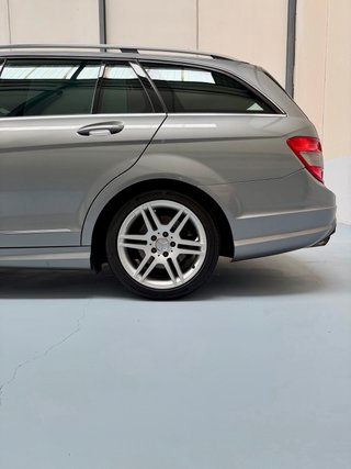 Mercedes-Benz Clase C 2011 Avantgarde AMG
