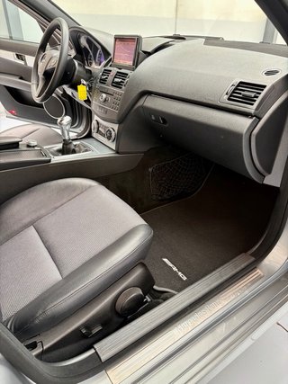 Mercedes-Benz Clase C 2011 Avantgarde AMG