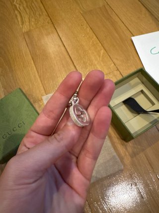 Collar Gucci Interlocking G Plata