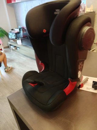 Silla coche Britax Römer niño