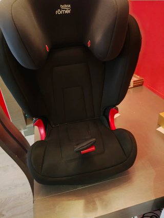 Silla coche Britax Römer niño
