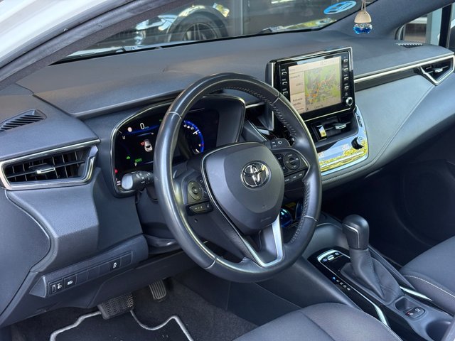 Toyota Corolla 1.8 125H ACTIVE TECH E-CVT
